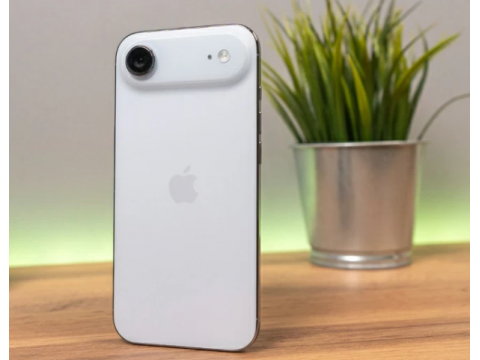 iPhone Air — lightness, power and style in one smartphone